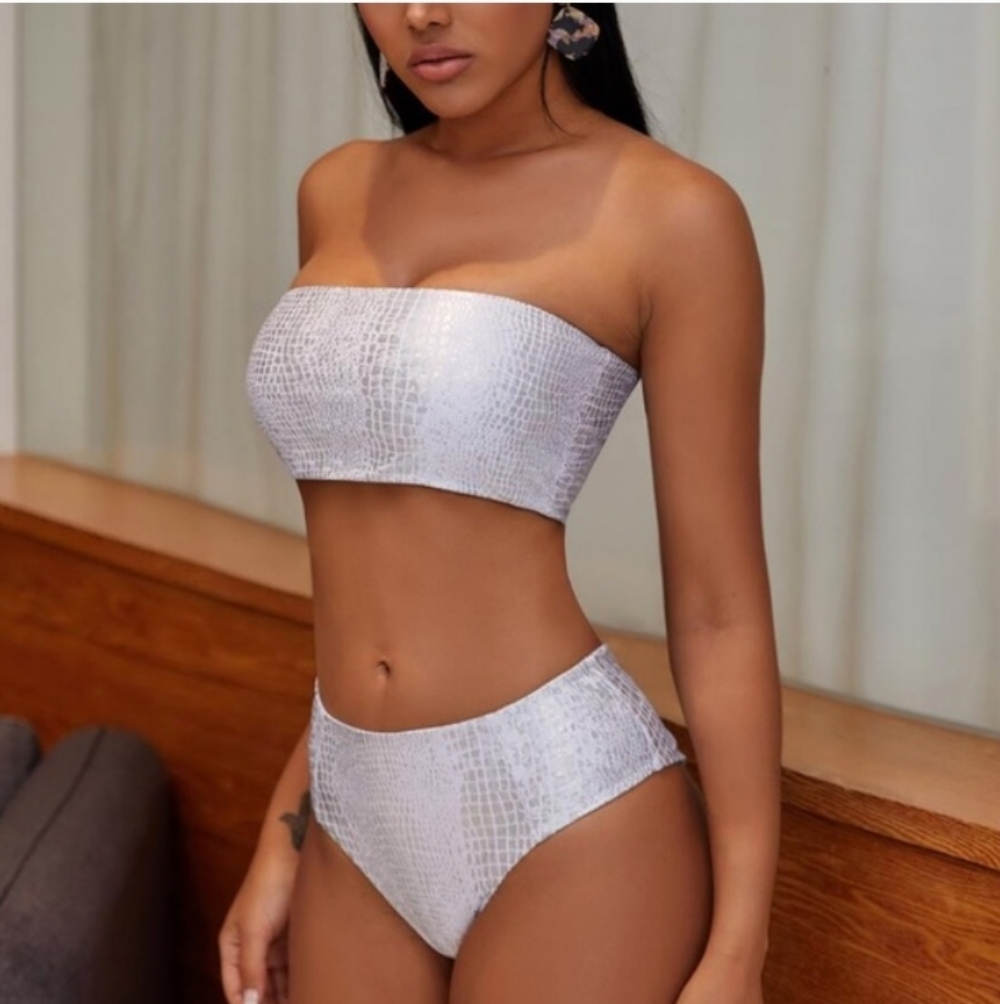 Bikini Set - image 2